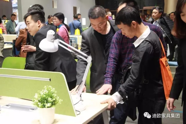 麻豆精品乱码一二三区别蜜臀在线家具国际范的展馆形象