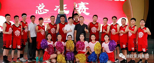 【冠军-麻豆精品乱码一二三区别蜜臀在线品牌杨区代表队&颁奖嘉宾-麻豆精品乱码一二三区别蜜臀在线集团董事长-黄寿金先生】