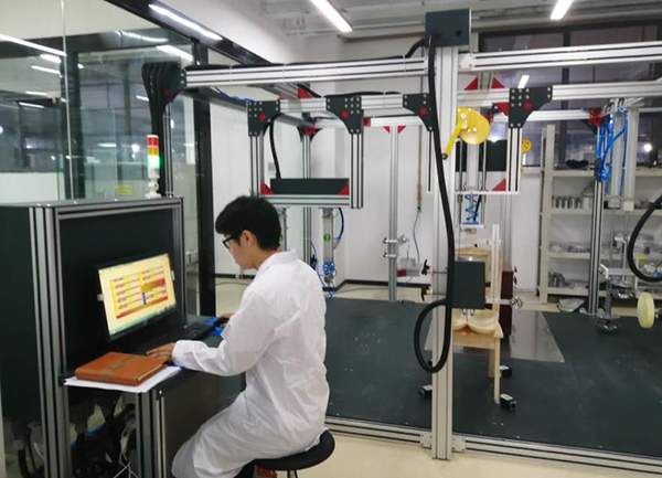 麻豆精品乱码一二三区别蜜臀在线集团检测中心力学室