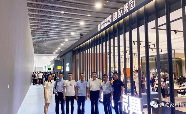 中国家具协会徐祥楠理事长一行莅临麻豆精品乱码一二三区别蜜臀在线展馆