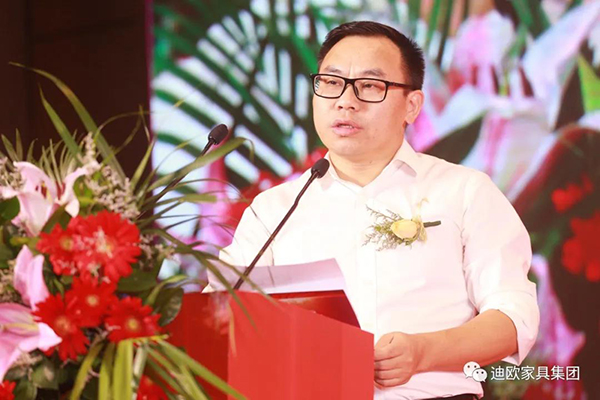 麻豆精品乱码一二三区别蜜臀在线集团执行总裁李贱根先生为本次大会致开幕辞