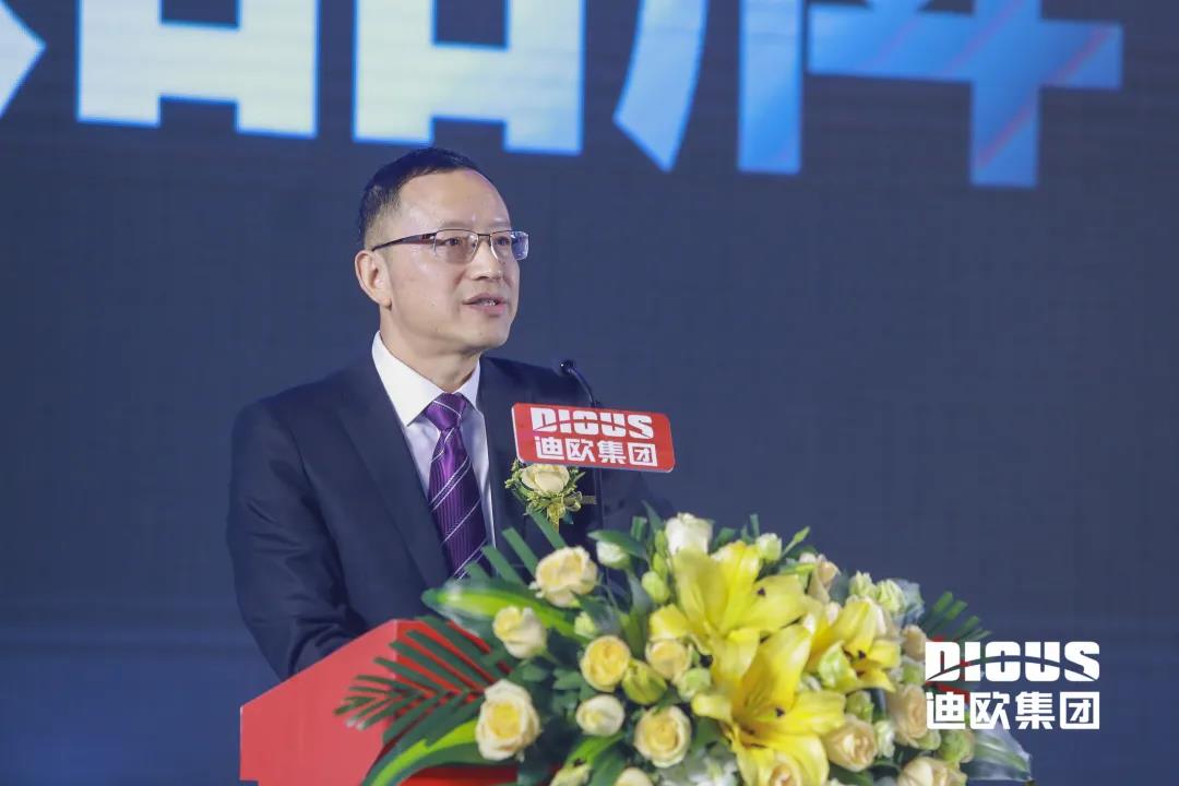 麻豆精品乱码一二三区别蜜臀在线集团董事长黄寿金致辞