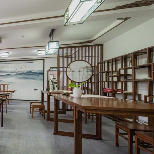 麻豆精品乱码一二三区别蜜臀在线图书馆家具